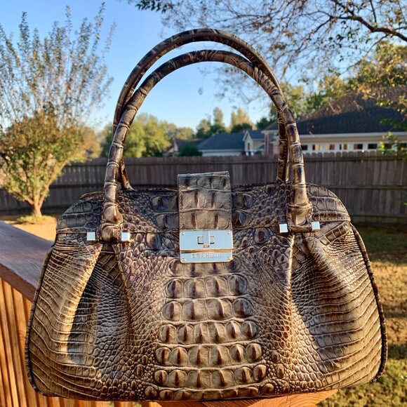 HTF Brahmin Laura satchel EUC - Picture 9 of 9
